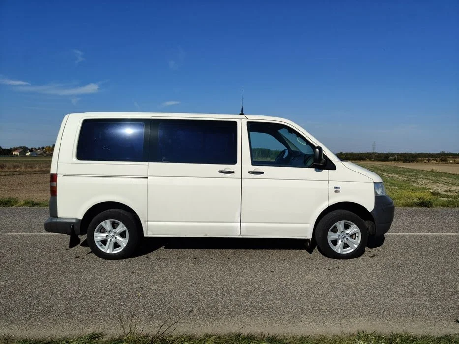 VW caravelle T5 1.9 Tdi – zdjęcie 3