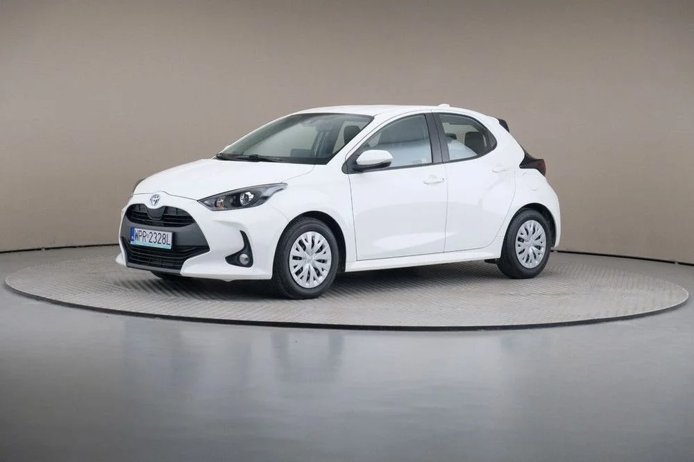 Toyota Yaris Toyota Yaris 1 5 Hybrid 116 Km Comfort E Cvt