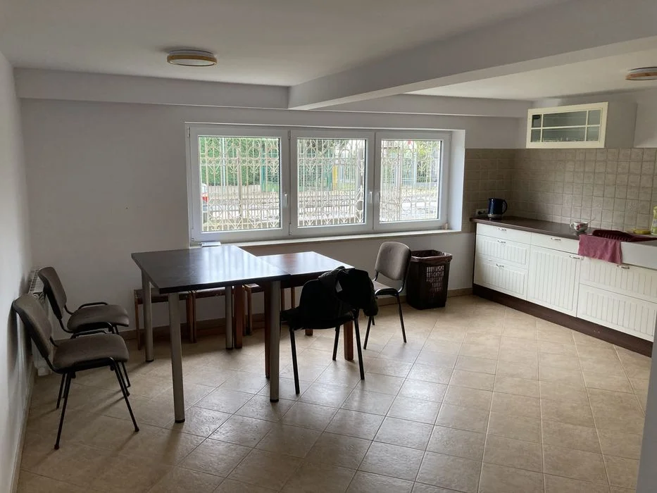 Hostel noclegi Kwatery pokoje pracownicze Wołomin Kobyłka Zielonka Emilianów Radzymin – zdjęcie 5