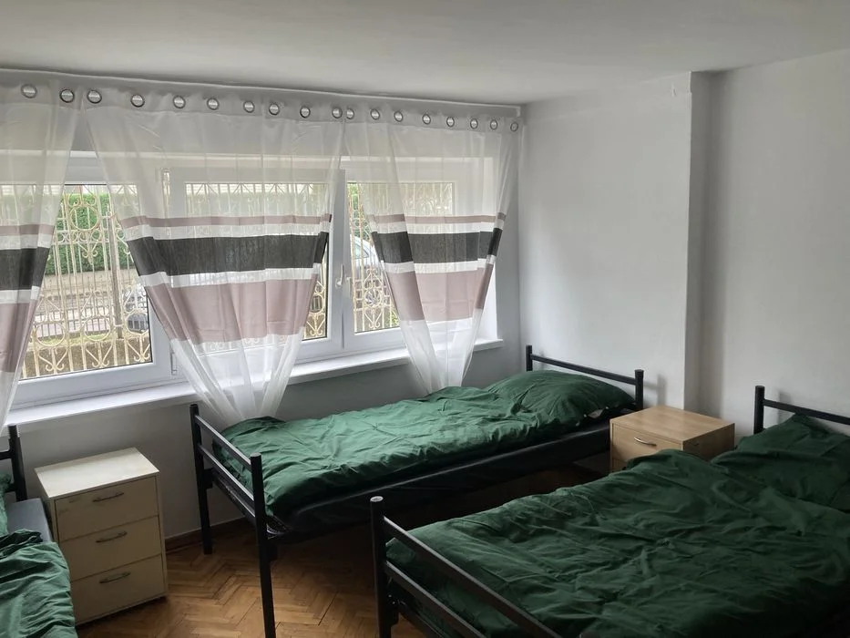 Hostel noclegi Kwatery pokoje pracownicze Wołomin Kobyłka Zielonka Emilianów Radzymin – zdjęcie 6