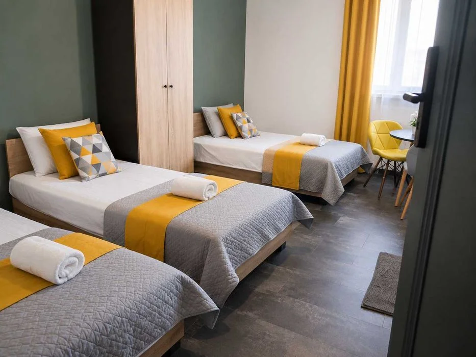 * HOTEL DLA PRACOWNIKÓW POWIDZ – 40 miejsc – pokoje 2os. – fv – BLISKO BAZY