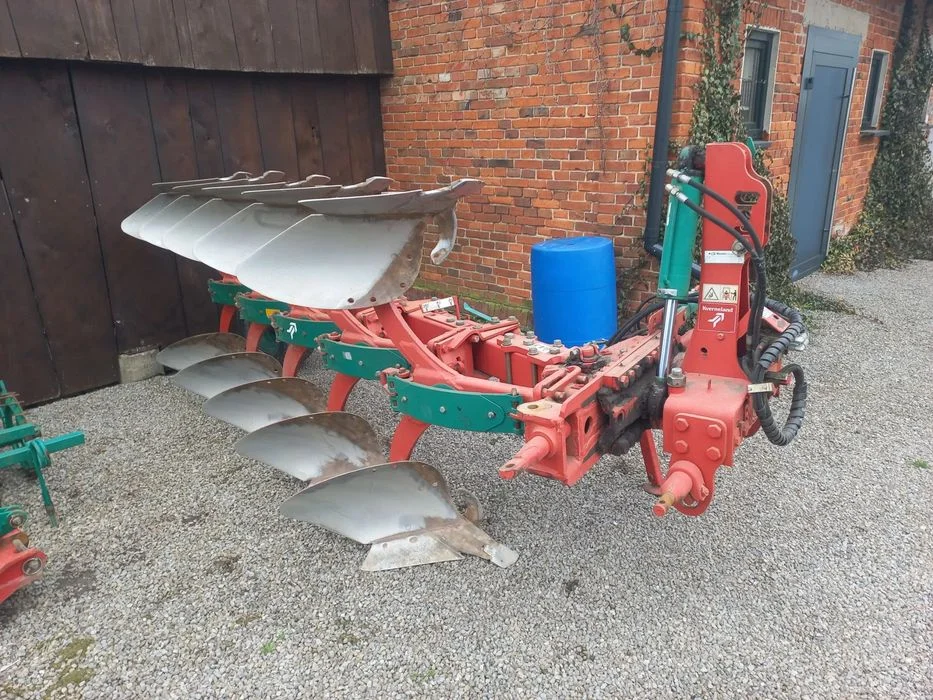 Kuhn Overum Pług Kverneland Ecomat 650 Vario 5x50 liniowanie