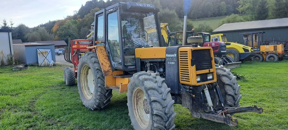 Renault 145.14 Traktor ciągnik RENAULT 145.14, duża moc hydraulika z tyłu i TUZ, 4x4!