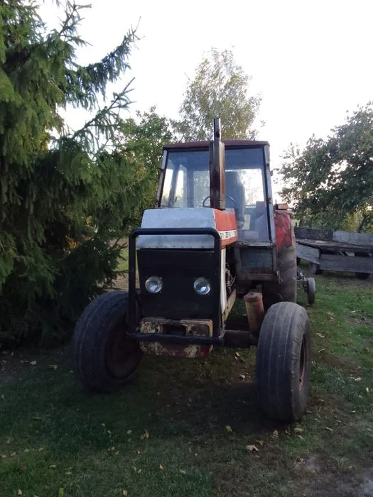 Ciągnik rolniczy Zetor 8011 – zdjęcie 2