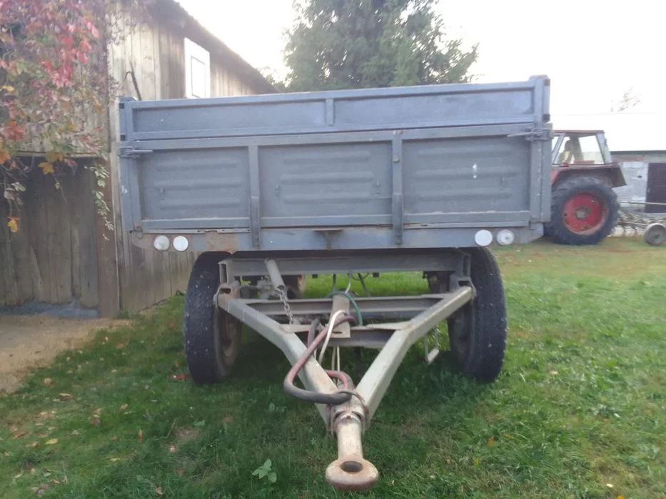 Ciągnik rolniczy Zetor 8011 – zdjęcie 7