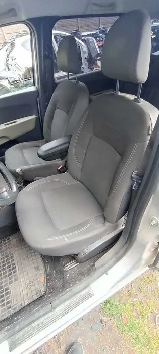 dacia lodgy 1.2 tce lak teknh samochód na części – zdjęcie 8