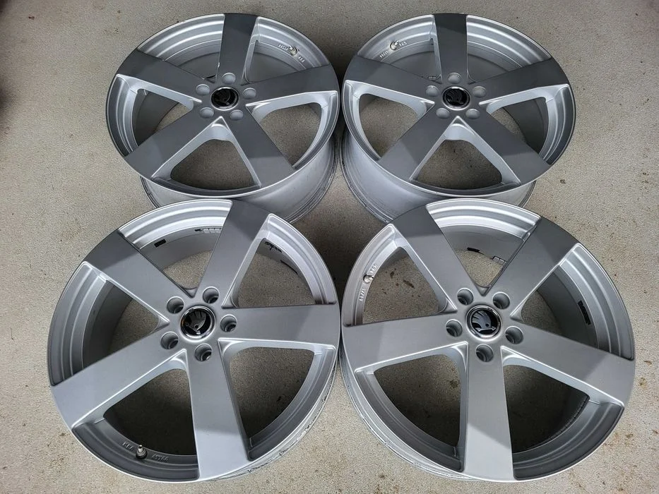 [538] Felgi aluminiowe 19 Cali 5x112 ET42 7,5Jx19H2 Skoda – zdjęcie 2