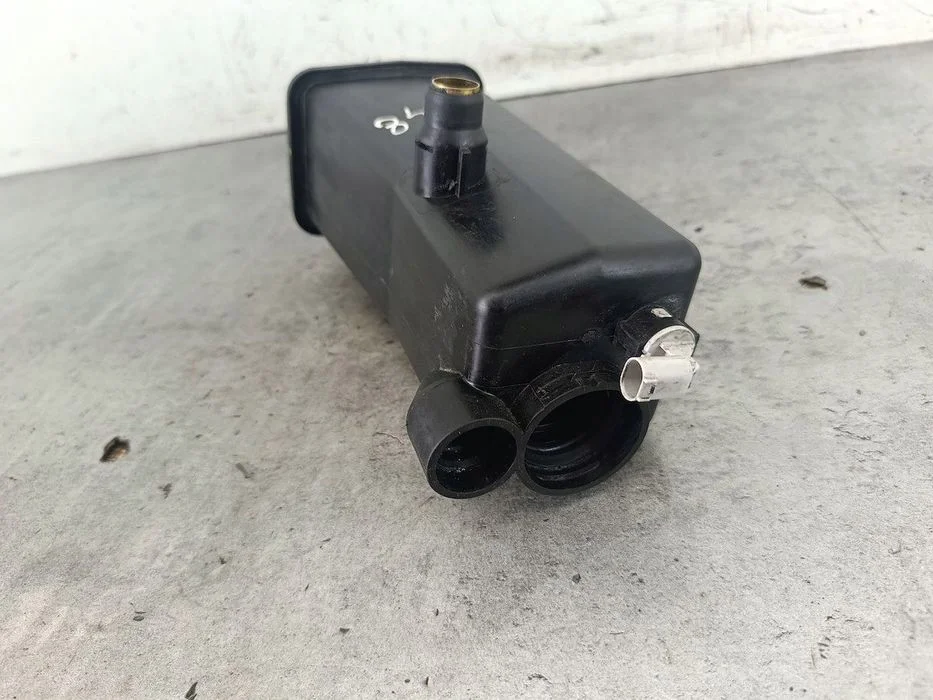 ZBIORNICZEK WYRÓWNAWCZY BMW 3 E46 FL 2002165 NRF 2.0 16V 318i – zdjęcie 2