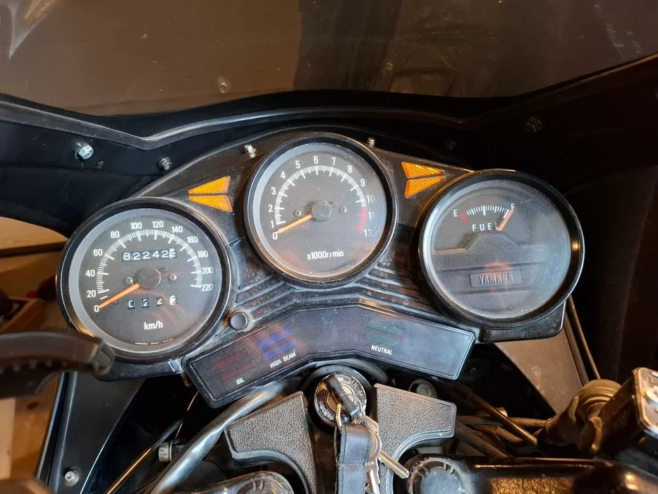 Yamaha XJ 600 (51J) 1987 r. – gotowa do długiej trasy, pełna historia serwisowa, assistance bez limitu km, gratisy – zdjęcie 5