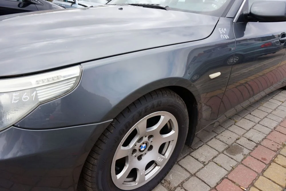 Błotnik Przedni Lewy 5 E61 A36 Szary Titangrau Bmw 2003-2007 – zdjęcie 2