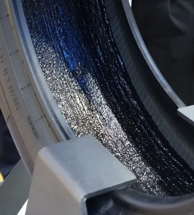 Opony zimowe Pirelli SottoZero 3 SealInSide 245/45/18 96V 2szt. Ładne! – zdjęcie 4