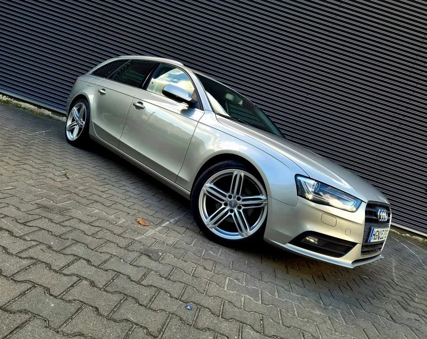 Audi A4 Avant Navi Skóry Pompei 163km
