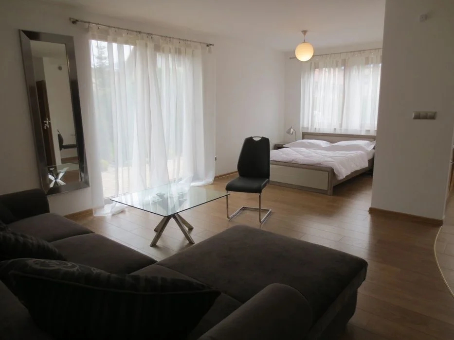 Wynajem apartamenty – zdjęcie 4