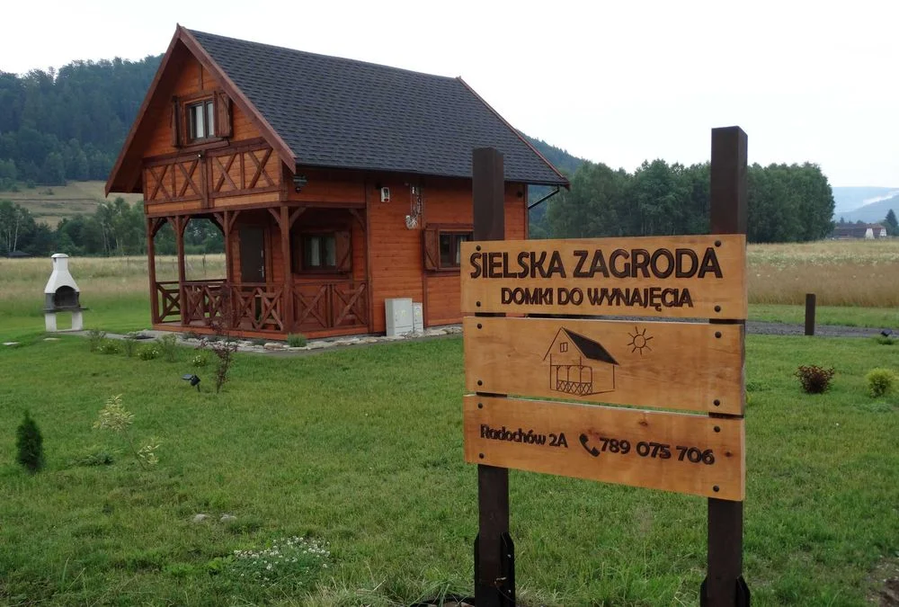 Drewniane domki do wynajęcia "Sielska Zagroda"