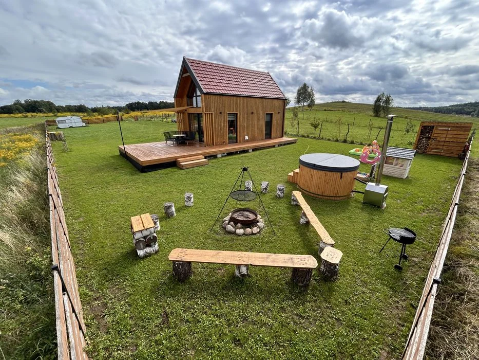 Wolny termin za 1000 zł z balią 16-18.10. Domek nad jeziorem - Stodoła nad Dadajem - Balia, Łódka i drewno