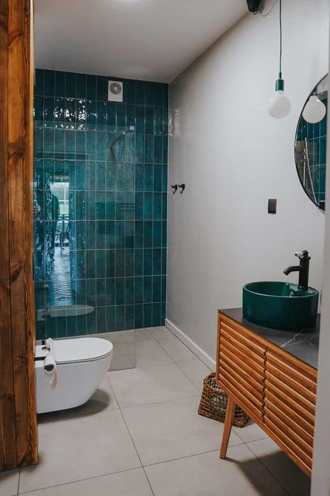 Duży dom domek na Mazurach nad jeziorem balia jacuzzi sauna w okolicy Mikołajki Giżycko Ryn i Mrągowo – zdjęcie 12