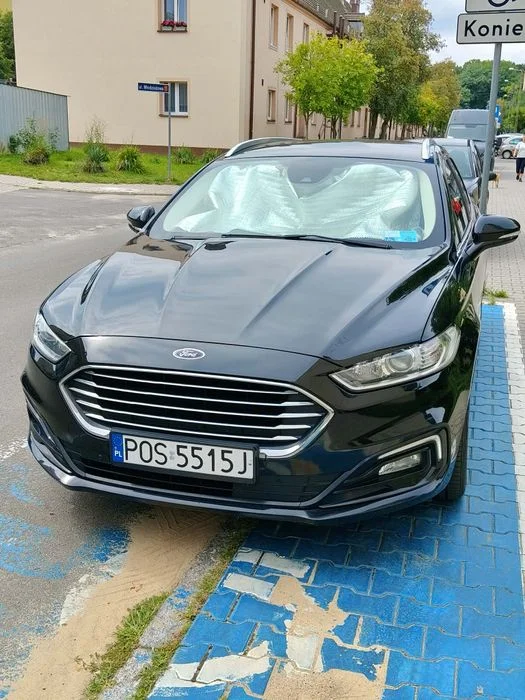 Auto Ford mondeo