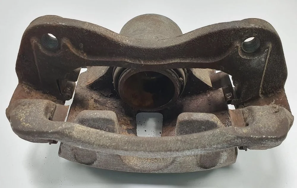 ZACISK HAMULCOWY PRAWY PRZÓD HYUNDAI i10 II 1.0 BC140-229 – zdjęcie 5