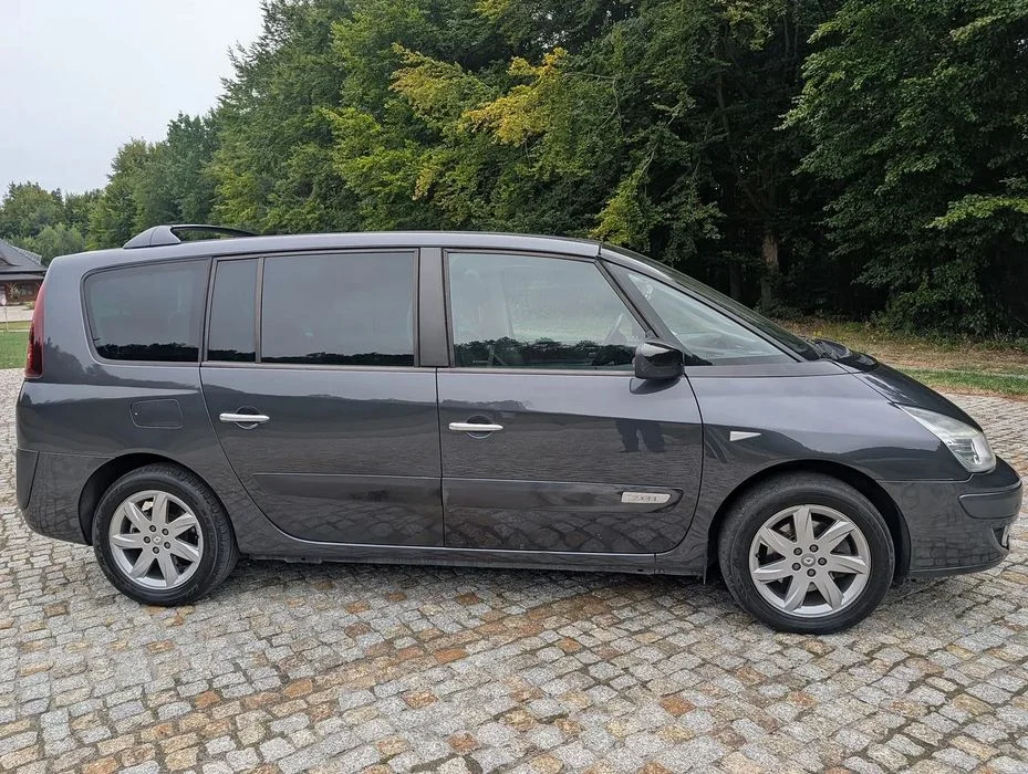 Renault Grand Espace doinwestowany, bezwypadkowy – zdjęcie 5