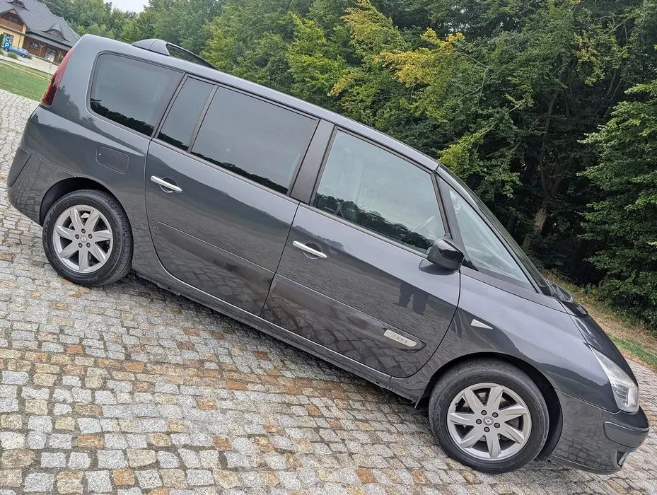 Renault Grand Espace doinwestowany, bezwypadkowy – zdjęcie 6