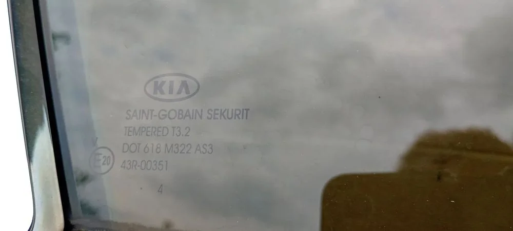 Drzwi prawy tył tylne prawe Kia Sportage III 3 HW – zdjęcie 8