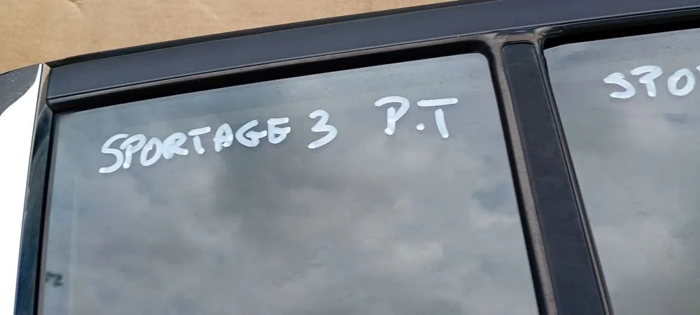 Drzwi prawy tył tylne prawe Kia Sportage III 3 HW – zdjęcie 9