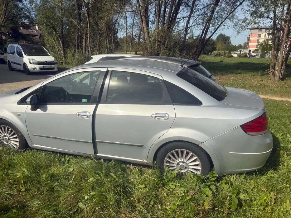 FIAT LINEA 1.4 TJET LPG 120 KM auto w dobrym stanie mechanicznym, mniej w wizualnym – zdjęcie 7