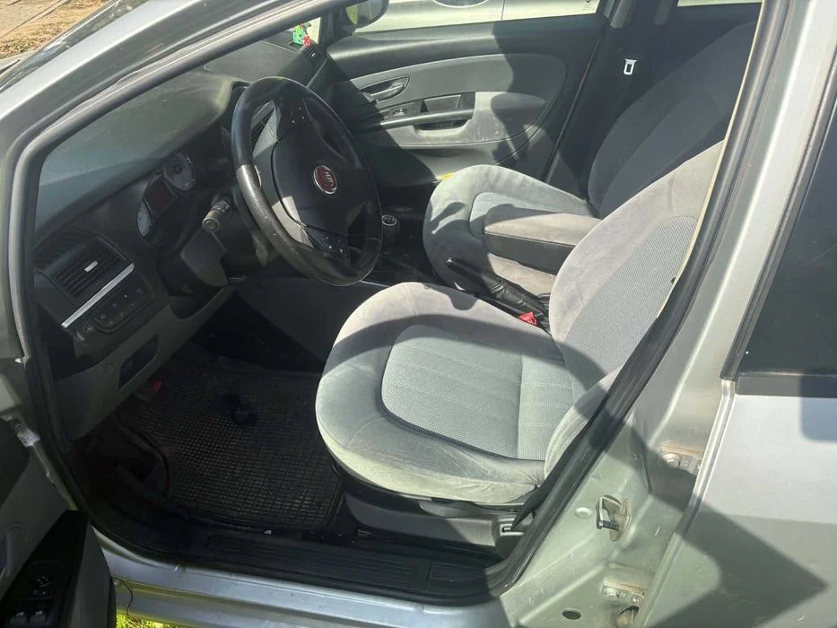 FIAT LINEA 1.4 TJET LPG 120 KM auto w dobrym stanie mechanicznym, mniej w wizualnym – zdjęcie 5