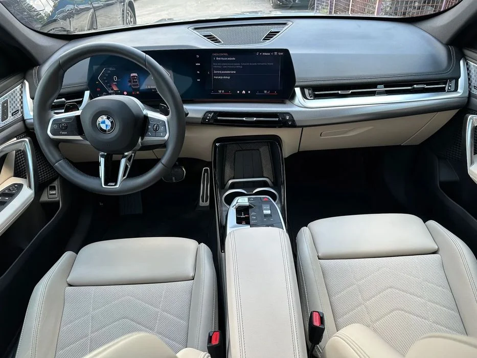 BMW X1 BMW X1 20d xDrive M Pakiet Panoramiczny szyberdach Fotele z pamięcią – zdjęcie 8