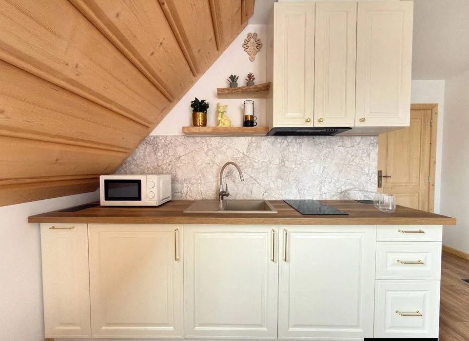 Apartamenty 242E. Nocleg w górach. Chochołów blisko Chochołowskich Term. Zakopane – zdjęcie 3
