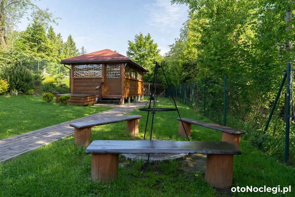 Wynajem domków Beskidy – 8/11 osób – kominek, sauna, bania. wakacje. weekendy. ferie – zdjęcie 3