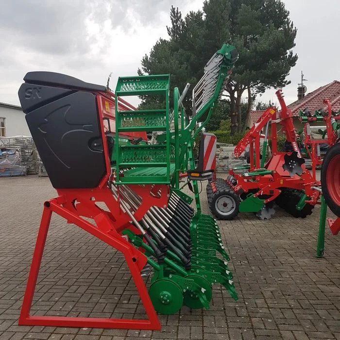 Agro-Masz SN301+ATO30 Siewnik nadbudowany SN301+agregat półzawieszany ATO30 AGRO-MASZ – zdjęcie 6