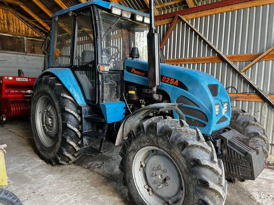 Ciągnik Pronar 82sa 2005 rok