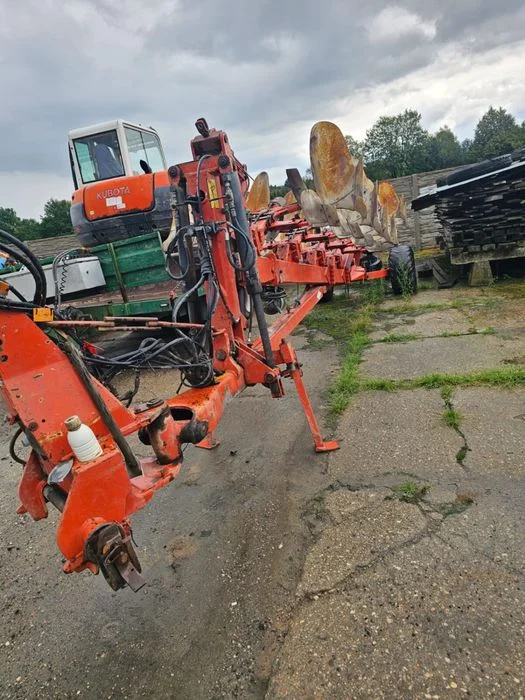 Pług obrotowy kuhn menager 6 skibowy – zdjęcie 3