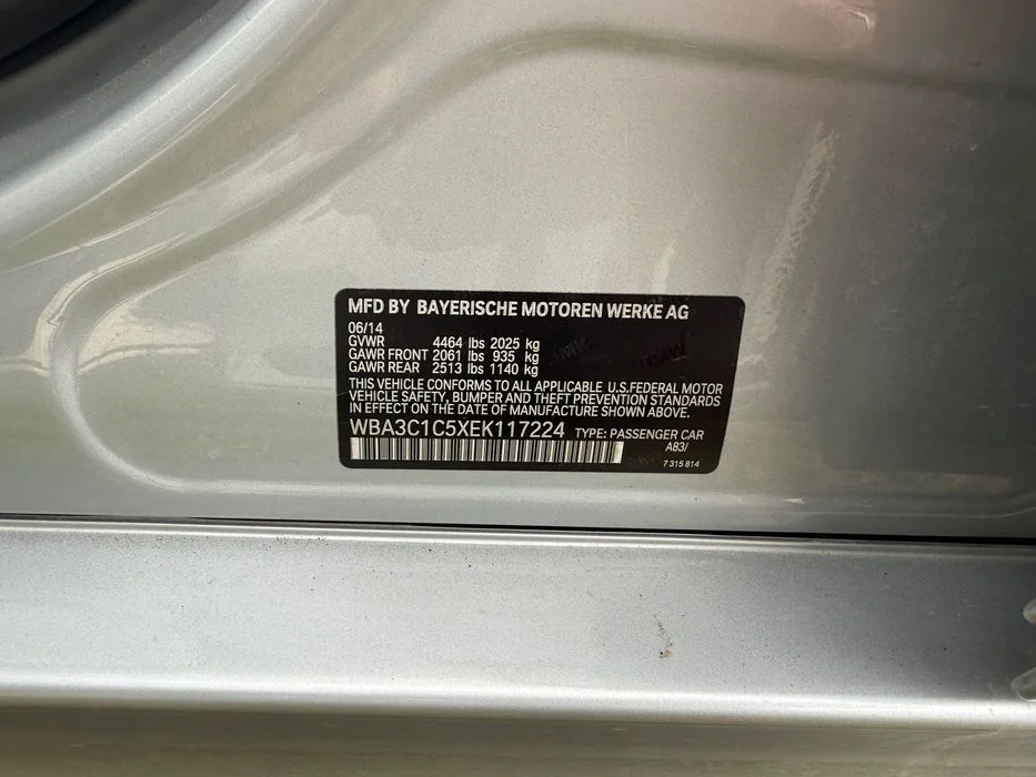 Bmw 328i rok 2014 – zdjęcie 8