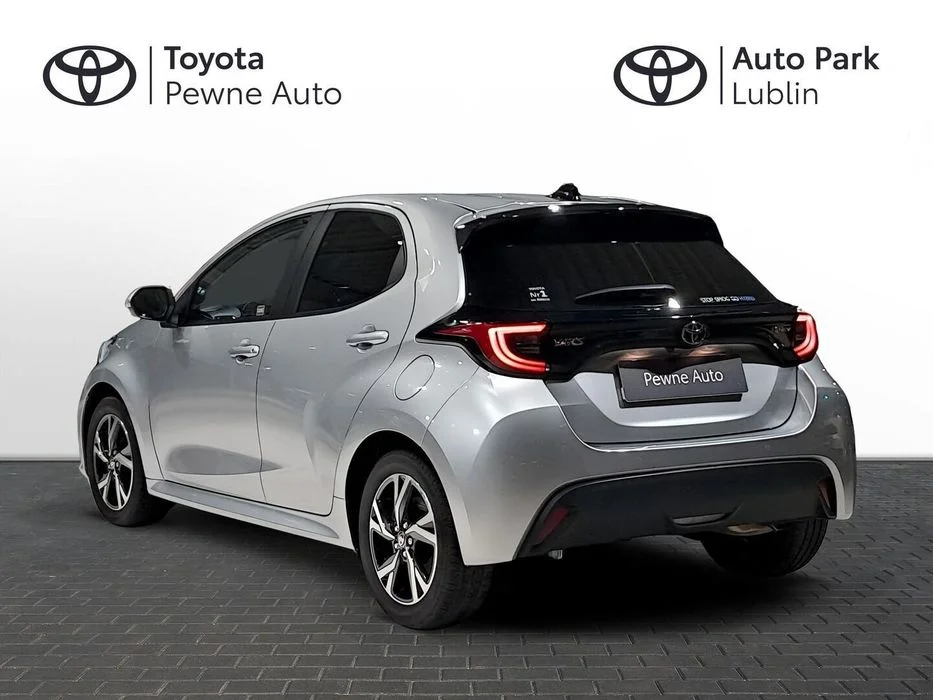 Toyota Yaris Hybrid 1.5 Style – zdjęcie 3