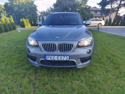 BMW X1 XDrive, Alufelgi, zarejestrowany, Mpakiet – zdjęcie 3