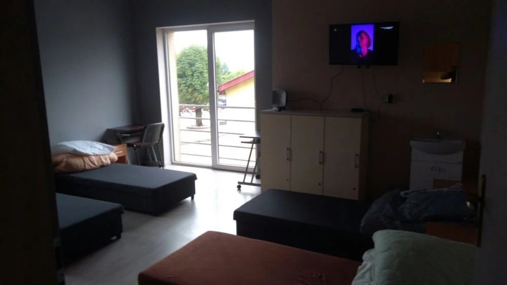Pokoje mieszkanie do wynajecia goscinne pracownicze Slawno ŁÓDZKIE WOJ
