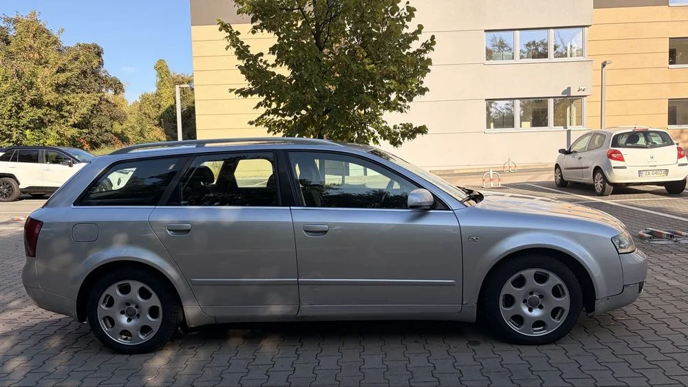 Sprzedam Audi A4 b6 z 2004 roku. – zdjęcie 3