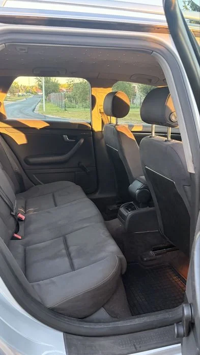 Sprzedam Audi A4 b6 z 2004 roku. – zdjęcie 7