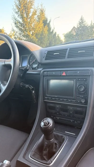 Sprzedam Audi A4 b6 z 2004 roku. – zdjęcie 8