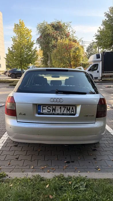 Sprzedam Audi A4 b6 z 2004 roku. – zdjęcie 2