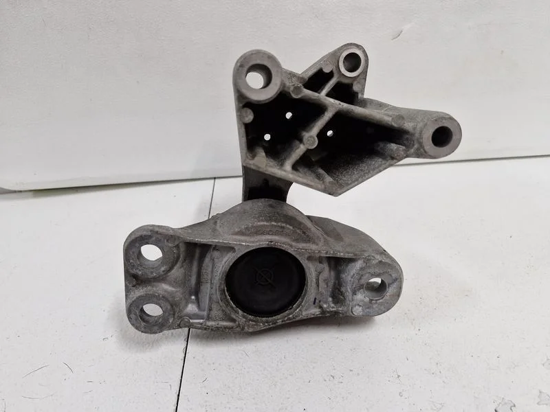 Nissan Micra K14 V 5 1.0 B Sce Poduszka Łapa Mocowanie Silnika