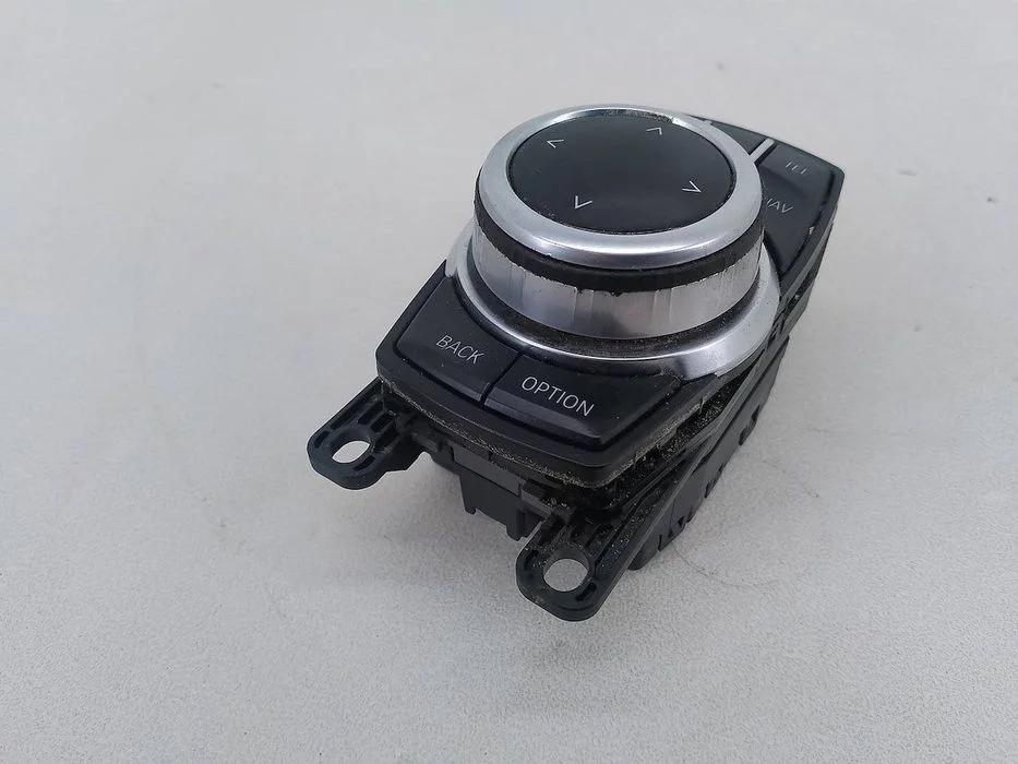PANEL IDRIVE BMW F46 Gran Tourer ( 15-17 ) 6829087-03 90121-171/0008 PREH – zdjęcie 4