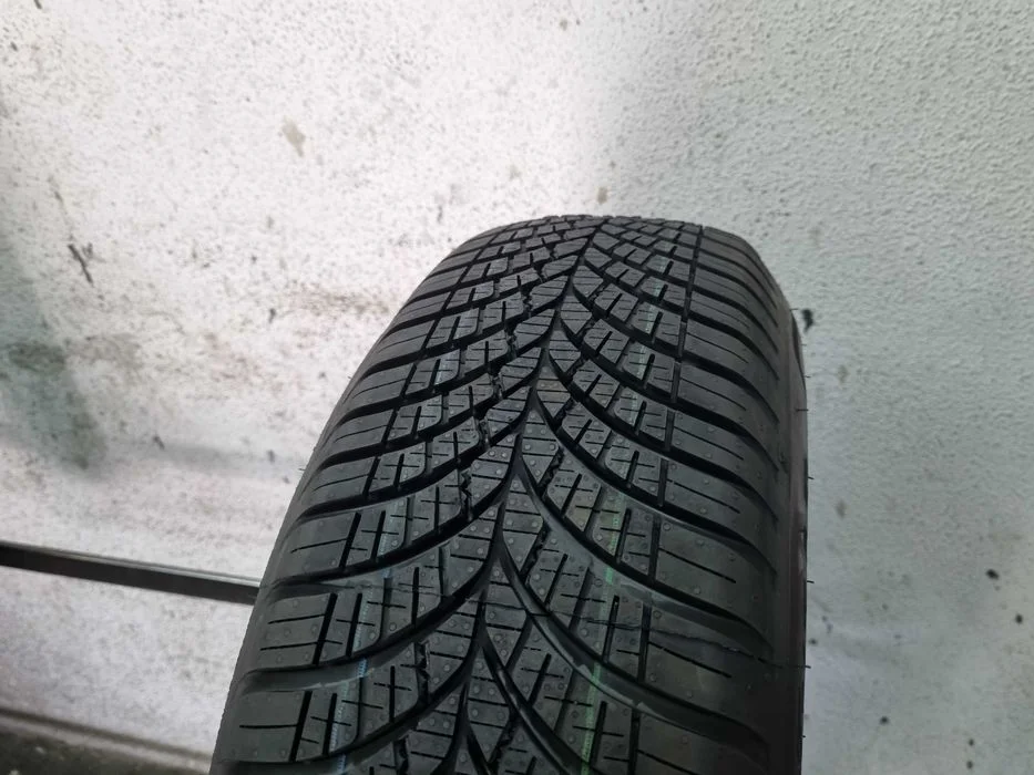 185/65/15 92V Goodyear Vector 4S Gen-3 Dot.1020R POJEDYNCZA – zdjęcie 4