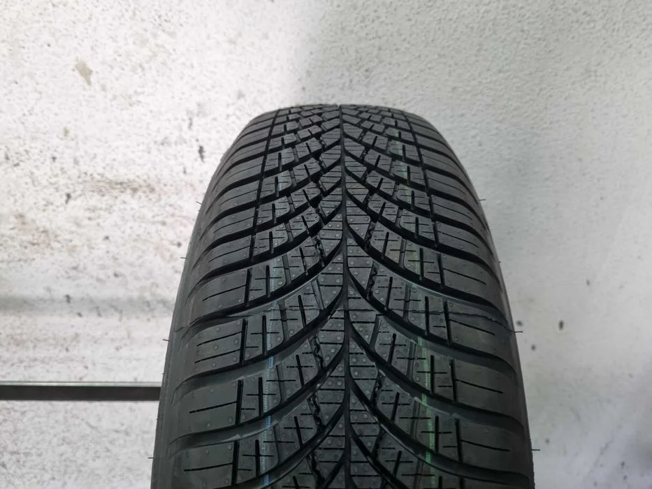 185/65/15 92V Goodyear Vector 4S Gen-3 Dot.1020R POJEDYNCZA – zdjęcie 2