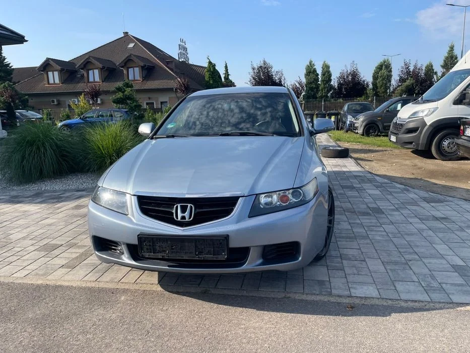 Sprzedam Honda Accord 2,0 155 KM benzynka bez nakladu finansowego