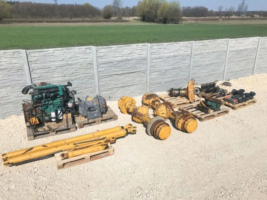 Wozidło Volvo A30D A25C Części Most Zwolnica Wkład Skrzynia Silnik Przegub Siłownik A30C A25D – zdjęcie 7