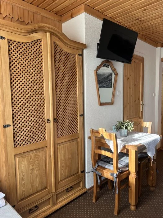 Domek na 20 osób na wyłączność jacuzzi & sauna Willa na imprezę + Cat – zdjęcie 7