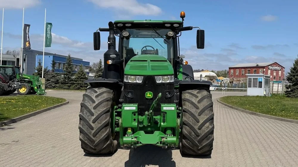 John Deere 8320R – zdjęcie 2